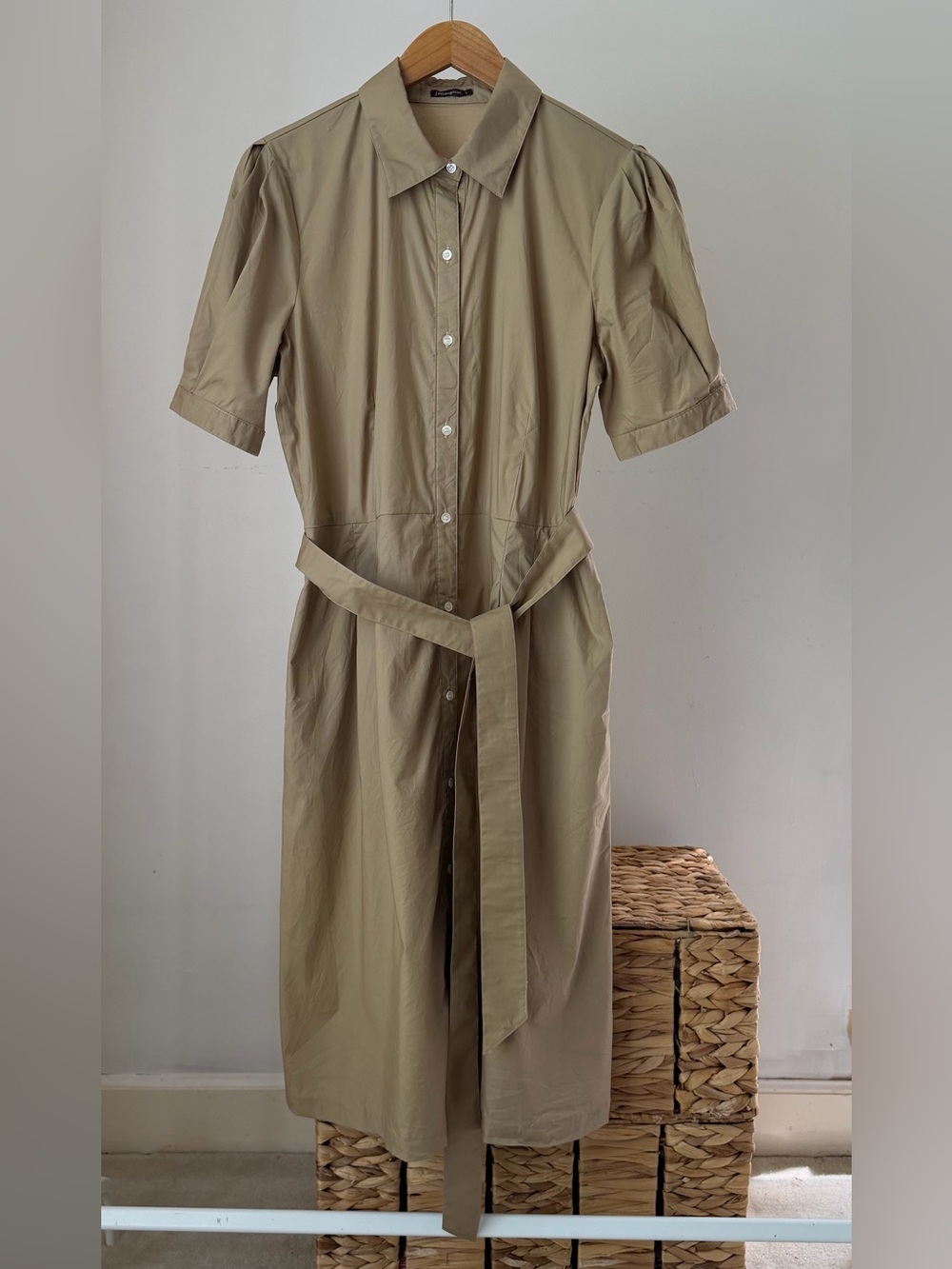 Women's J. McLAUGHLIN Beige Khaki Belted Shirt Dress Size Large L